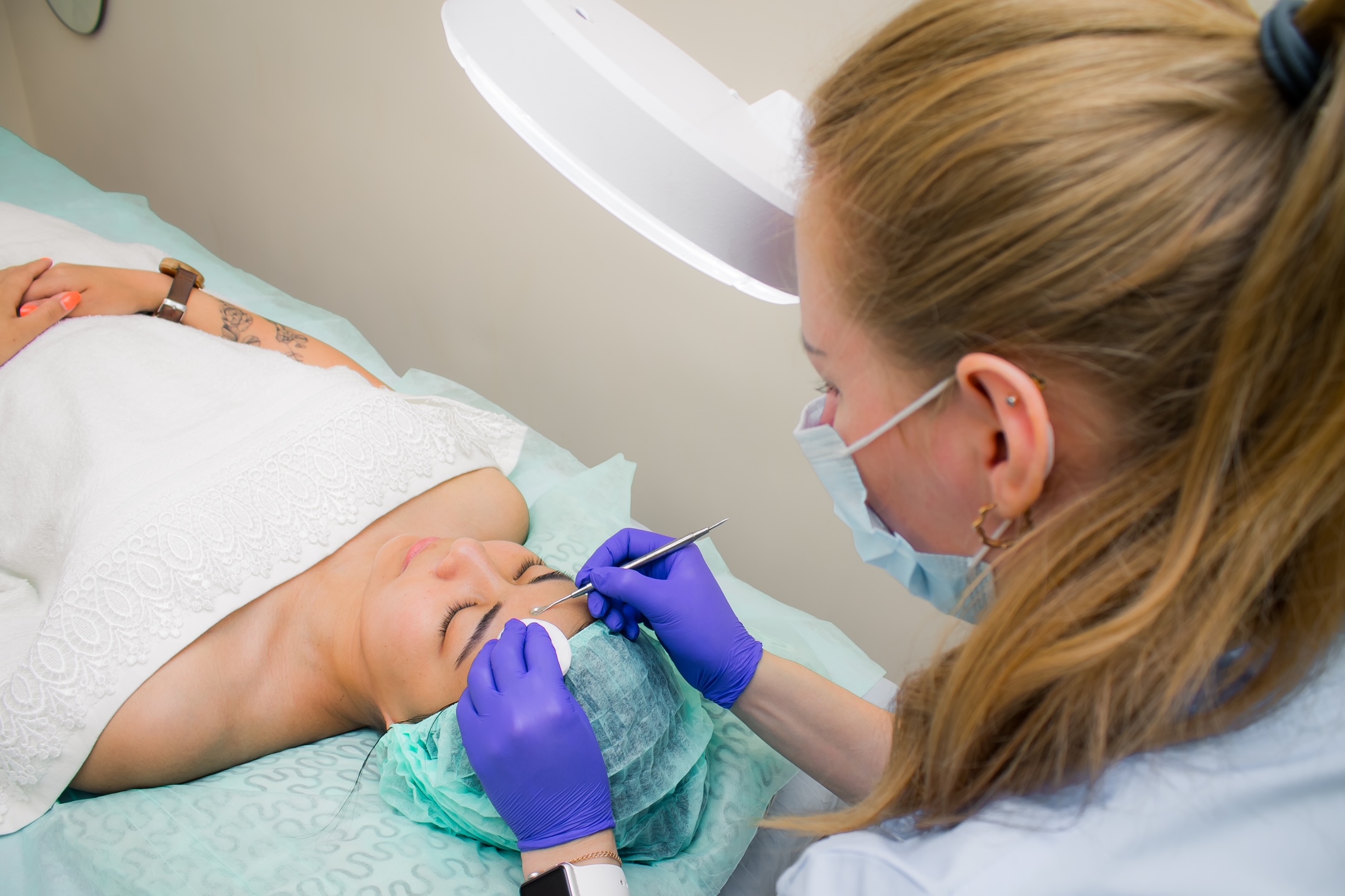 Ultrasound facial treatment